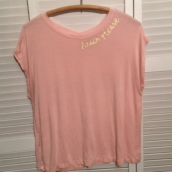 HUE Other - Hue “Beach Please” Tee. NWOT.